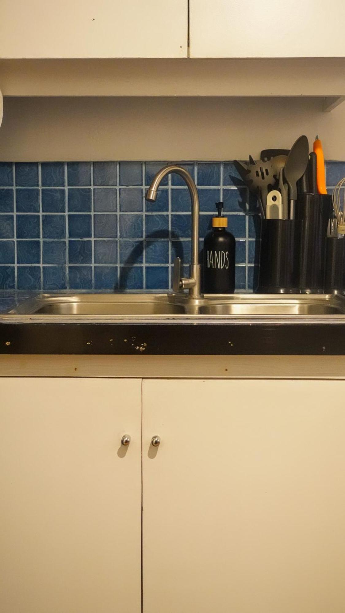 2-room Condotel With Netflix, Kitchen & Washer, Near Mrt Boni